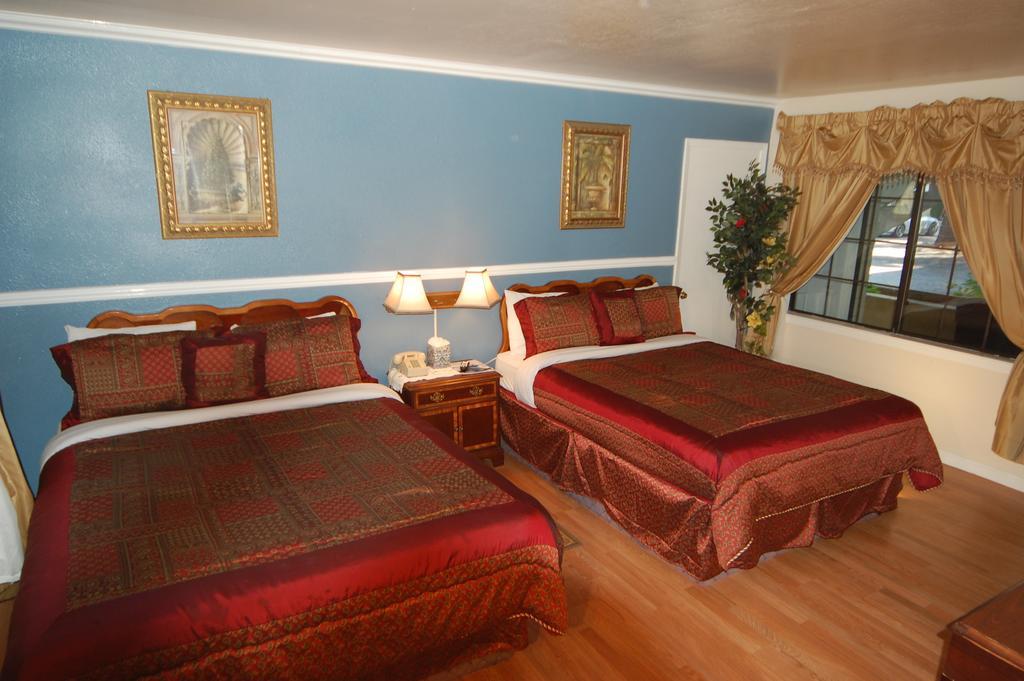 Tahoe Chalet Inn, The Theme Inn Lake Tahoe Airport 部屋 写真