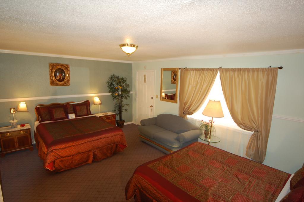 Tahoe Chalet Inn, The Theme Inn Lake Tahoe Airport 部屋 写真