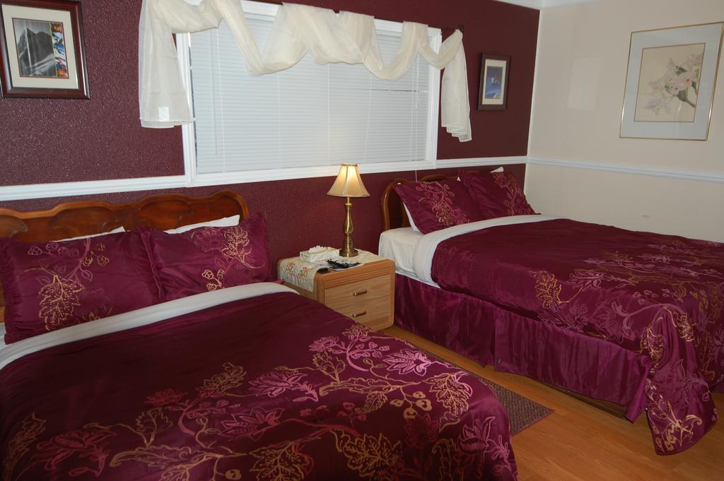 Tahoe Chalet Inn, The Theme Inn Lake Tahoe Airport 部屋 写真