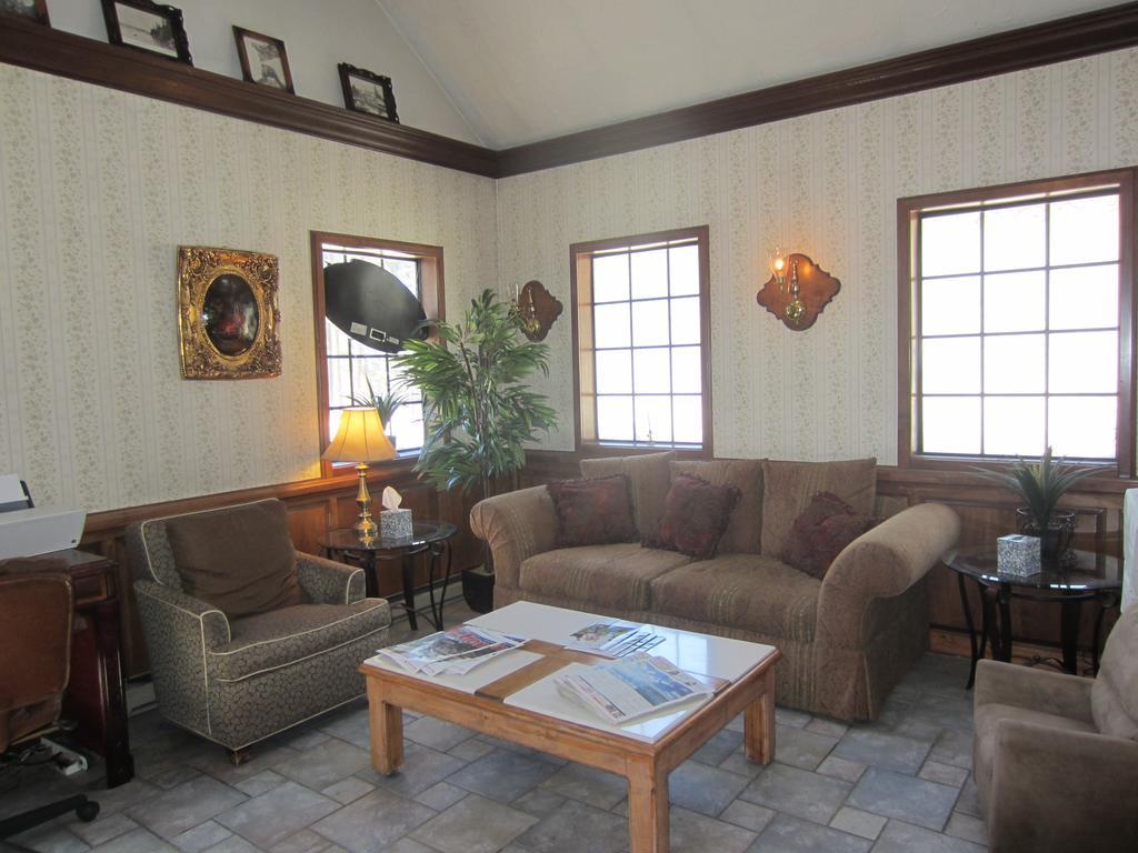 Tahoe Chalet Inn, The Theme Inn Lake Tahoe Airport 部屋 写真