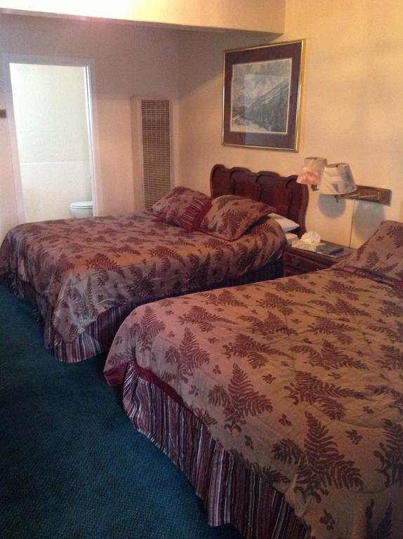 Tahoe Chalet Inn, The Theme Inn Lake Tahoe Airport 部屋 写真