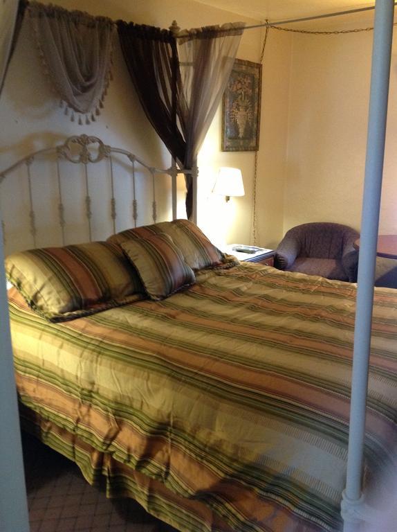 Tahoe Chalet Inn, The Theme Inn Lake Tahoe Airport エクステリア 写真